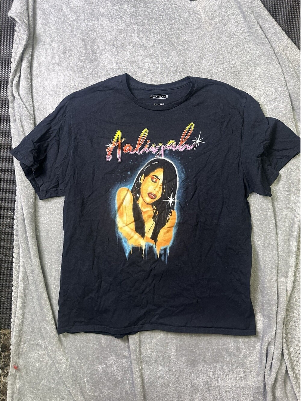 Aaliyah T Shirt 2XL Black R&B Rap Hip Hop Singer Portrait Graphic Tee Y2K Style